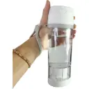 gourde-pilulier-coupe-comprime.webp