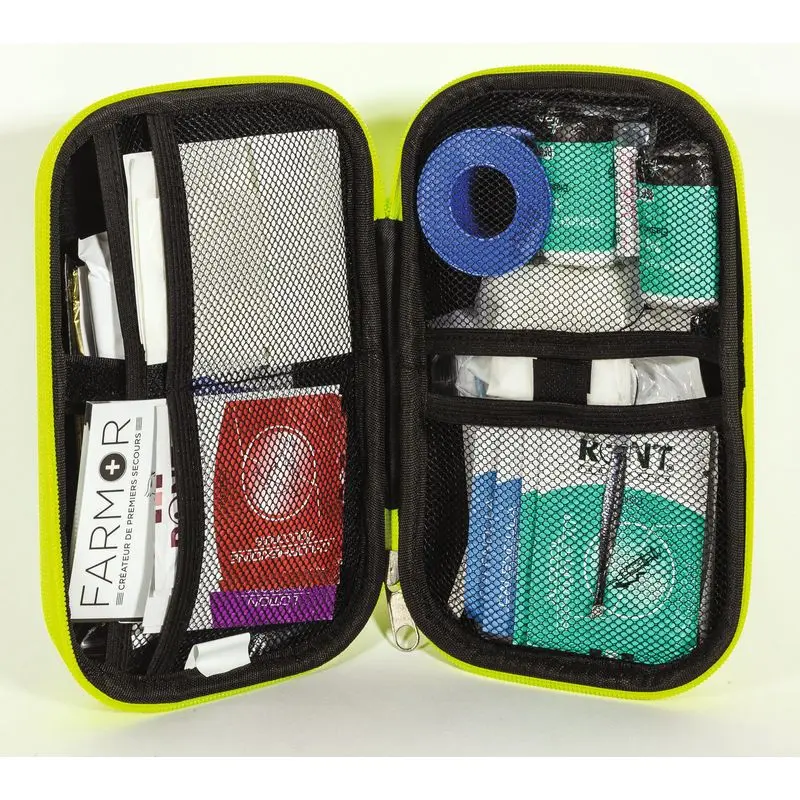 trousse-secours-vehicule-2-4-personnes.webp