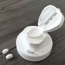 gourde-avec-pilulier-5.webp